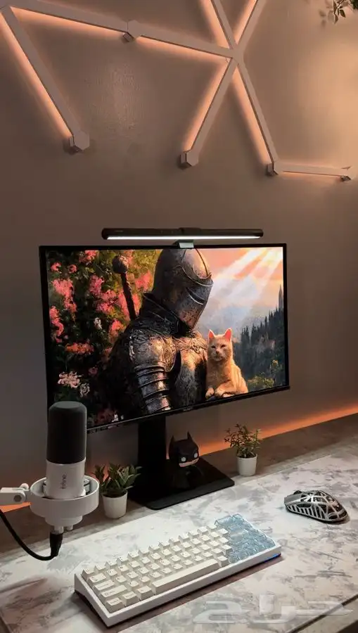 شاشة OLED قيمنق 27  2K   280Hz   شبه جديدة 11