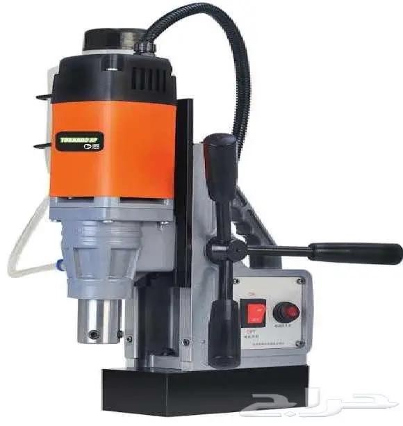 دريل تخريم الواح المعادن و المواسير من تورنيدو اكس بي 0