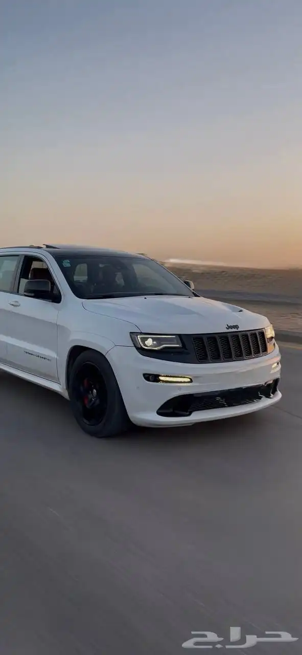 جيب شروكي 2014 srt 1