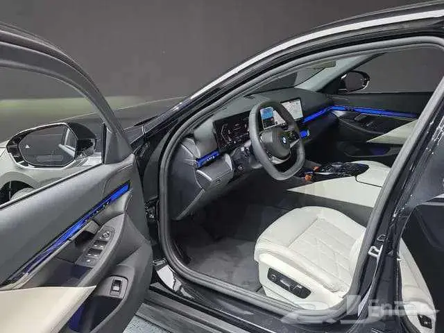 بي ام 520 - BMW520I 2025 وارد كوريا 10