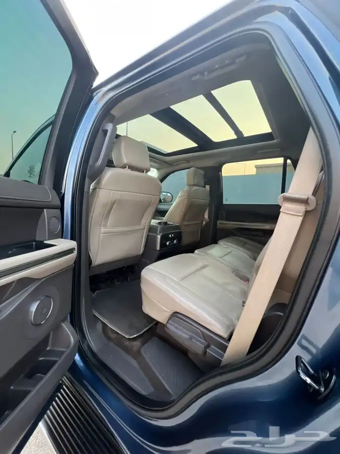 فورد اكسبيديشن 2018 نظيف جدا توكيلات الجزيره 20