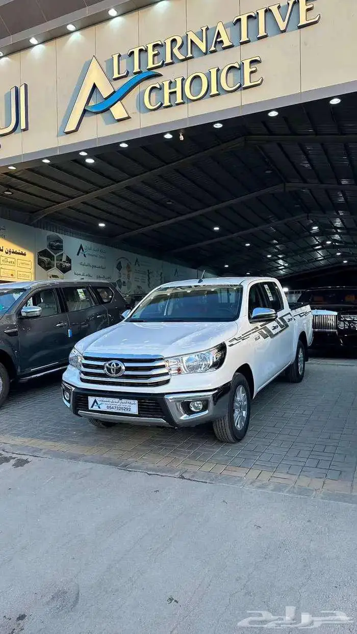 تويوتا هايلكس غمارتين بنزين اتوماتيك خليجي 2025 1