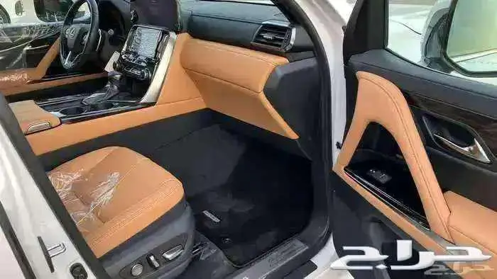 لكزس 2024 BB LX600 سعودي 9