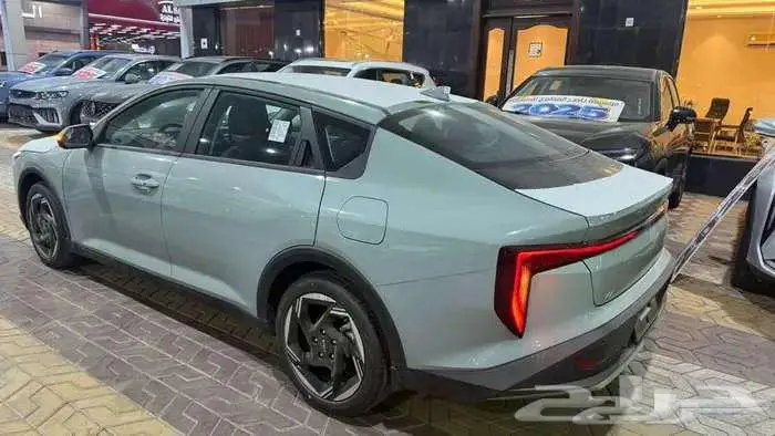 كيا k4 نص فل 2000 سي سي 2026 4