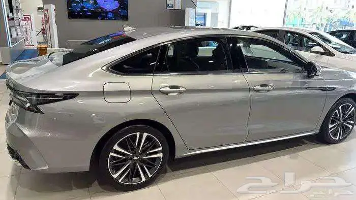 شيري اريزو 8 لاكجري 2.0 موديل 2026 بأسعار تنافسيه 12