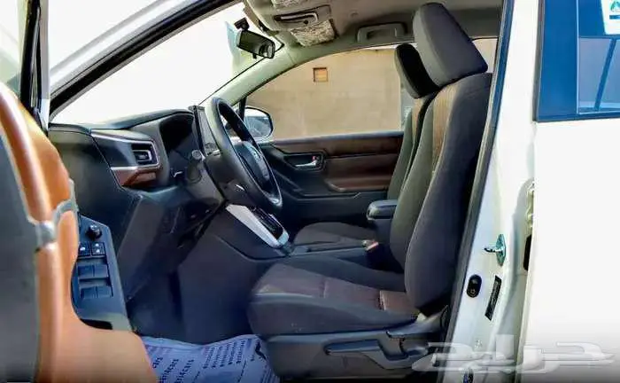 اينوفا هايبرد موديل 2024 مستعملة نضيف 9