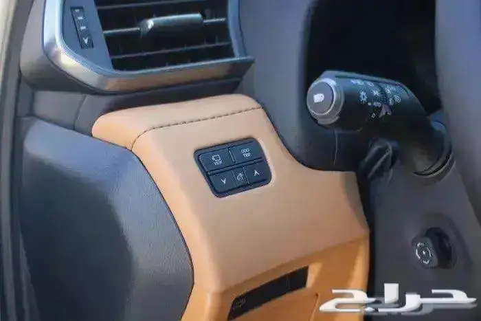 لكزس LX600 BBماشي 6000 الاف كيلو 2025 5