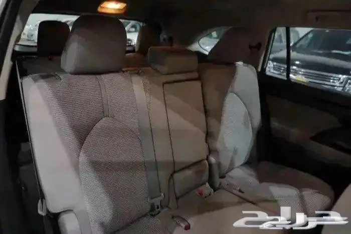 تويوتا هايلندر LE استاندر هايبرد اربعة سلندر موديل 2021 11