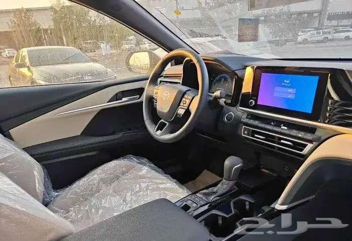 تويوتا كامري LE هايبرد 2025 13