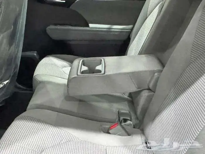 تويوتا هايلاندر نص فل ابيض هايبرد 2025 اقل سعر كاش وبنوك 14