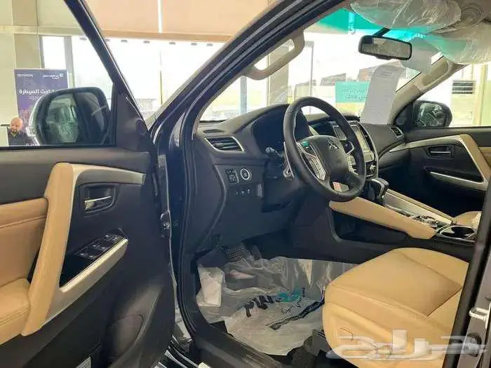 ميتسوبيشي مونتيرو سبورت 2022 سعر مميز 6