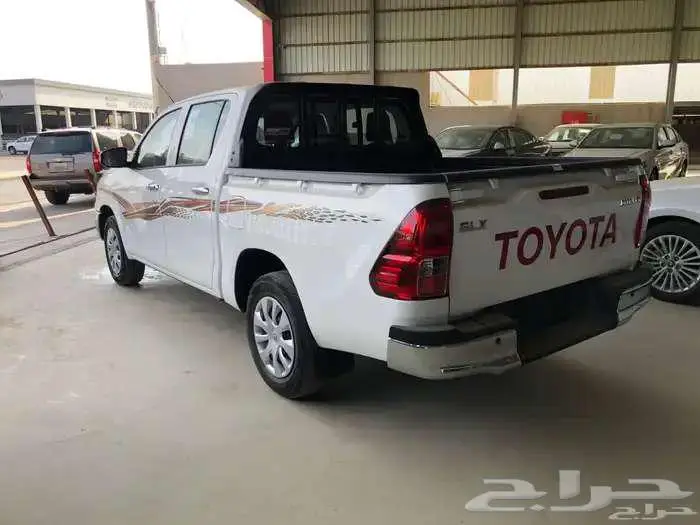 هايلكس غمارتين بنزين بدون دبل اوتوماتيك 2026 محرك 2700 3