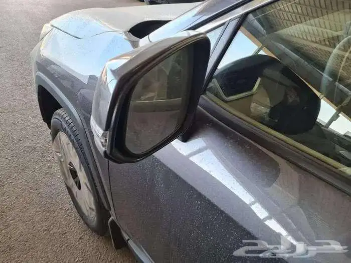 تويوتا راف فور 2025 10