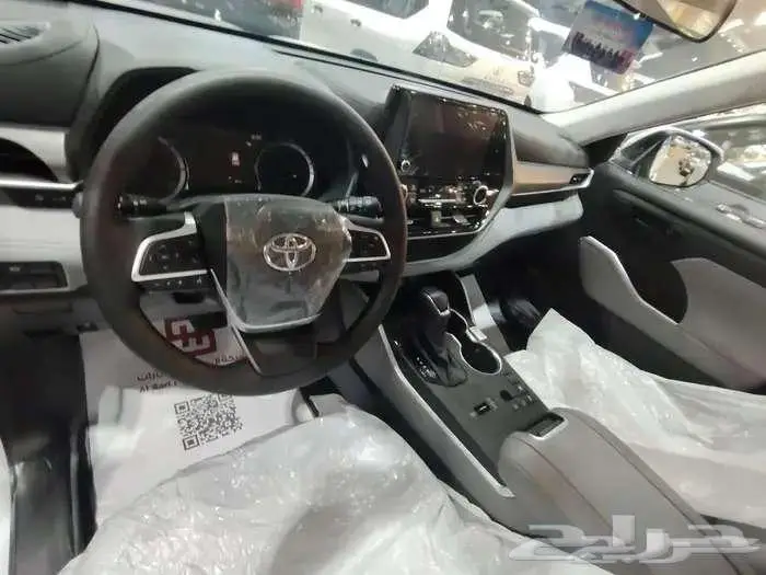 هايلاندر LE ستاندر موديل 2025 حبه فقط ابيض لؤلؤي 21