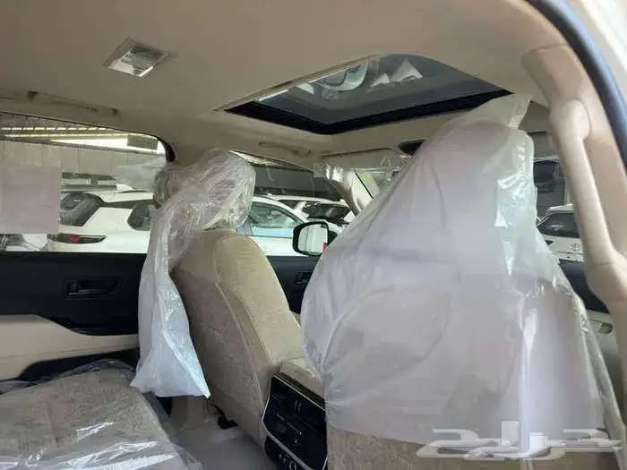 تويوتا لاندكروزر GXR2 بنزين 2026 بالنقد والتقسيط 14