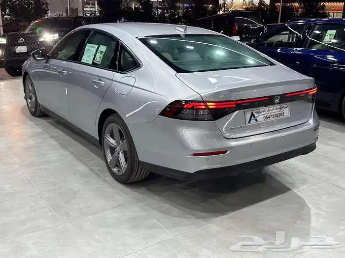 هوندا اكورد نص فل 2025 5