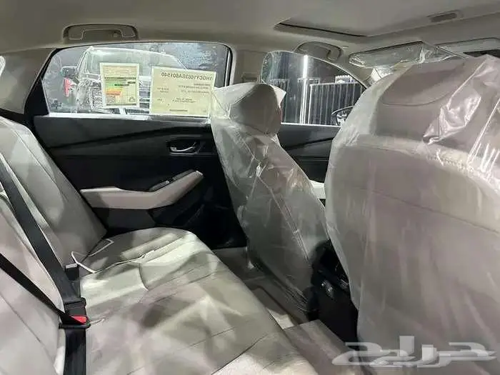 هوندا اكورد نص فل 2025 6