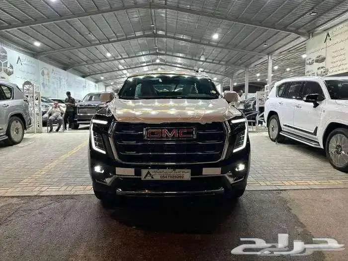 جمس يوكون 2025 اسود بدون دبل خليجي YUKON 1