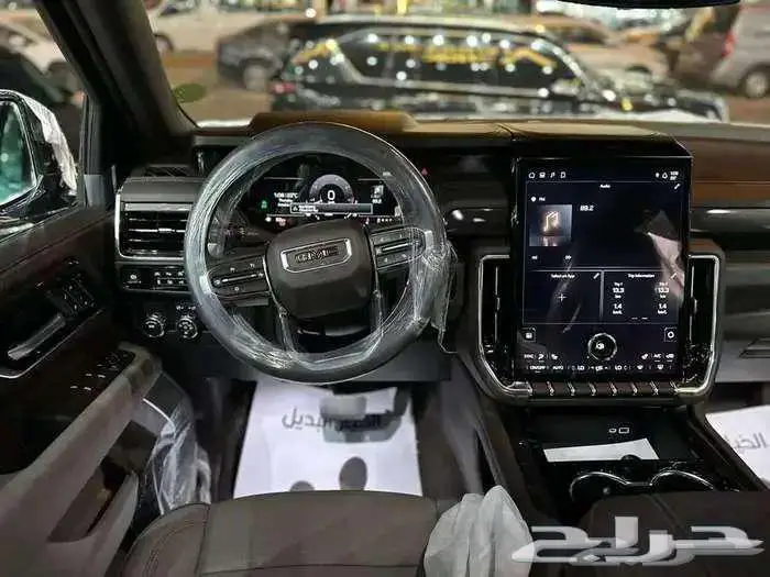 جمس يوكون 2025 اسود بدون دبل خليجي YUKON 11