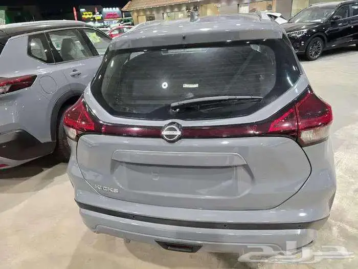 نيسان كيكس نص فل موديل 2024 4