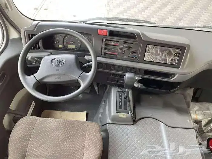 تويوتا كوستر موديل 2025باص 23 راكب ديزل4 سلندر خليجي كميات . 3