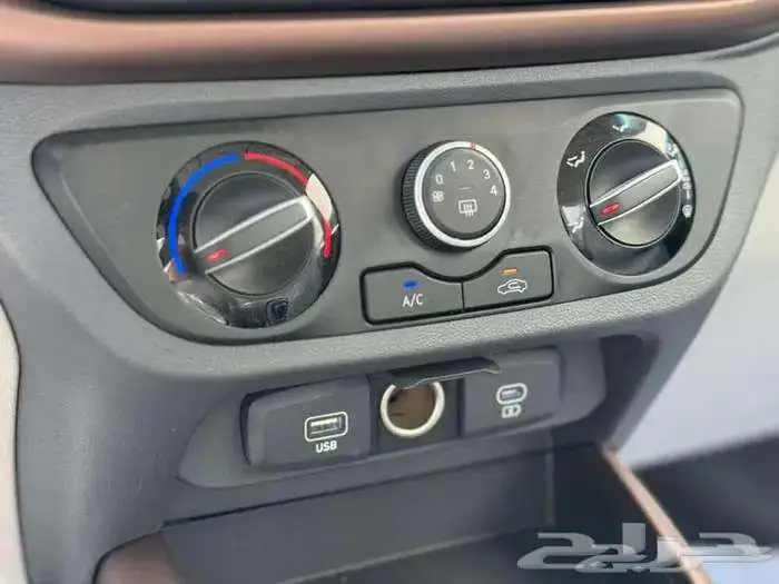 هيونداي 2025i10 بسعر مناسب مع عزل حراري مجانا 10