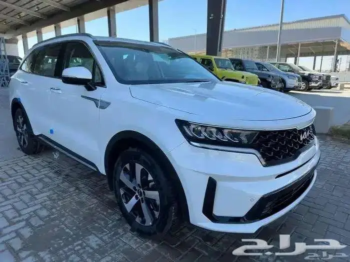 كيا سيرنتو GL هايبرد 2024 اقساط وكاش وتصدير عروض نهايه العام 6