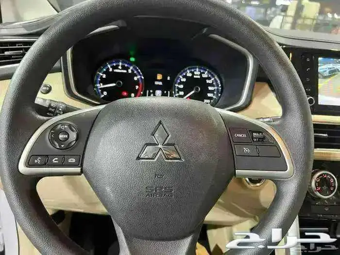 متسوبيشي اكسباندر 2025 بريميوم كاش و اقساط 6