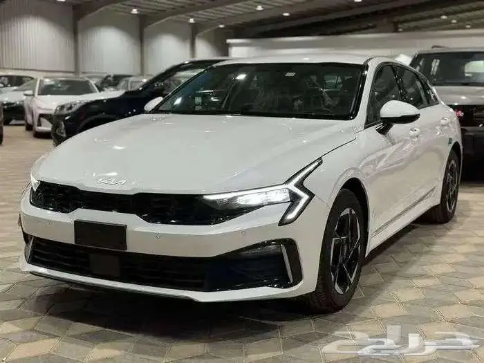 كيا K5 استاندر مطور 2026 ابتكار يفوق التوقعات 0