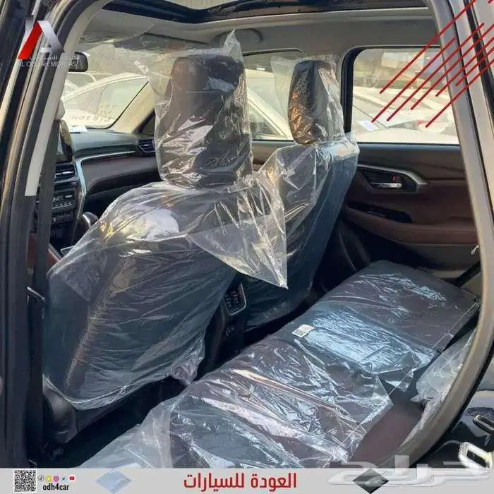 تويوتا اوربان 2026 4