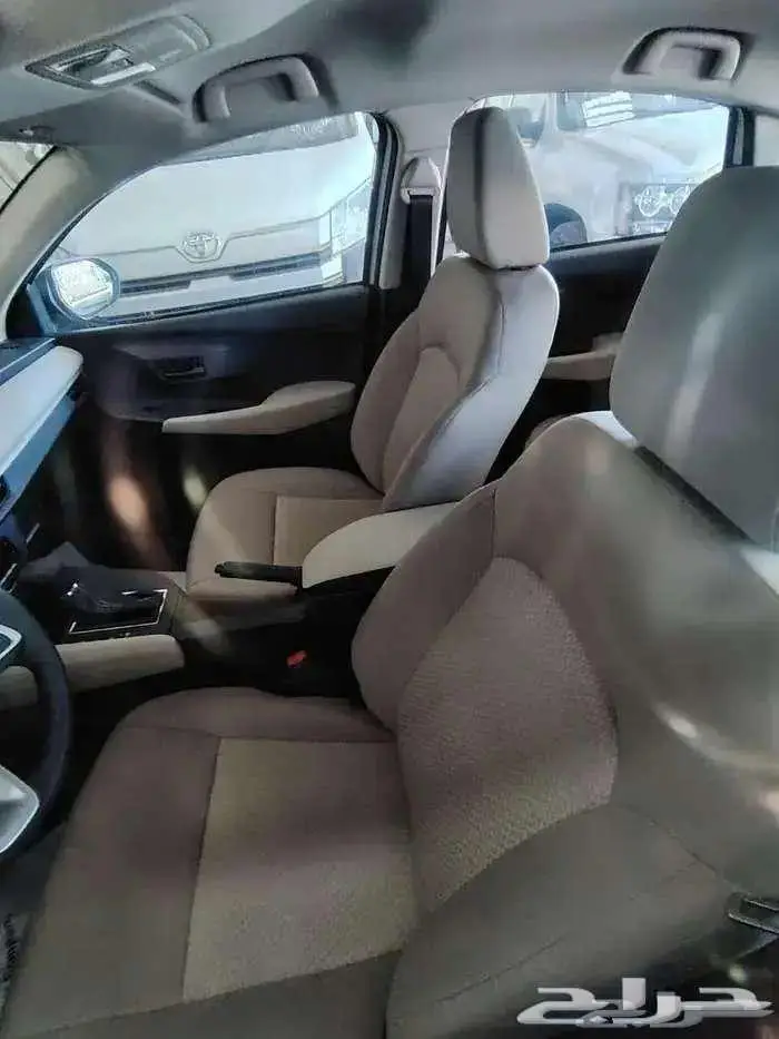 يارس واي ستاندر موديل 2026 حبه فقط لون ابيض لؤلؤي 10