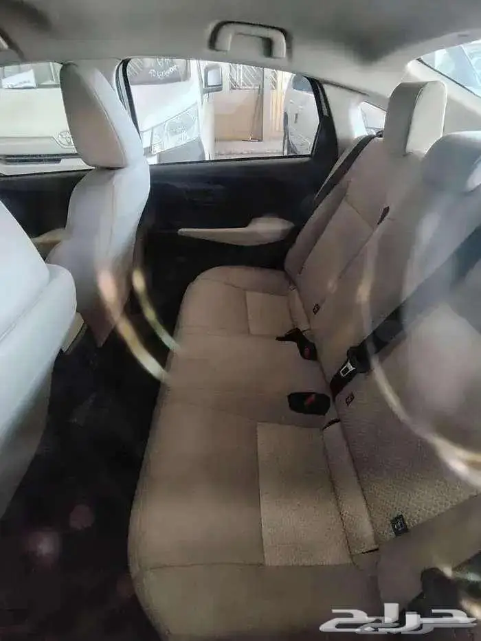 يارس واي ستاندر موديل 2026 حبه فقط لون ابيض لؤلؤي 8