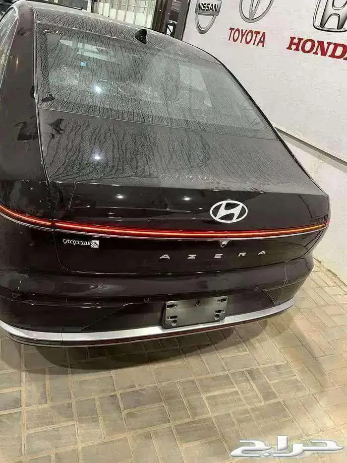 هيونداي ازيرا كلاسيك 2026 4