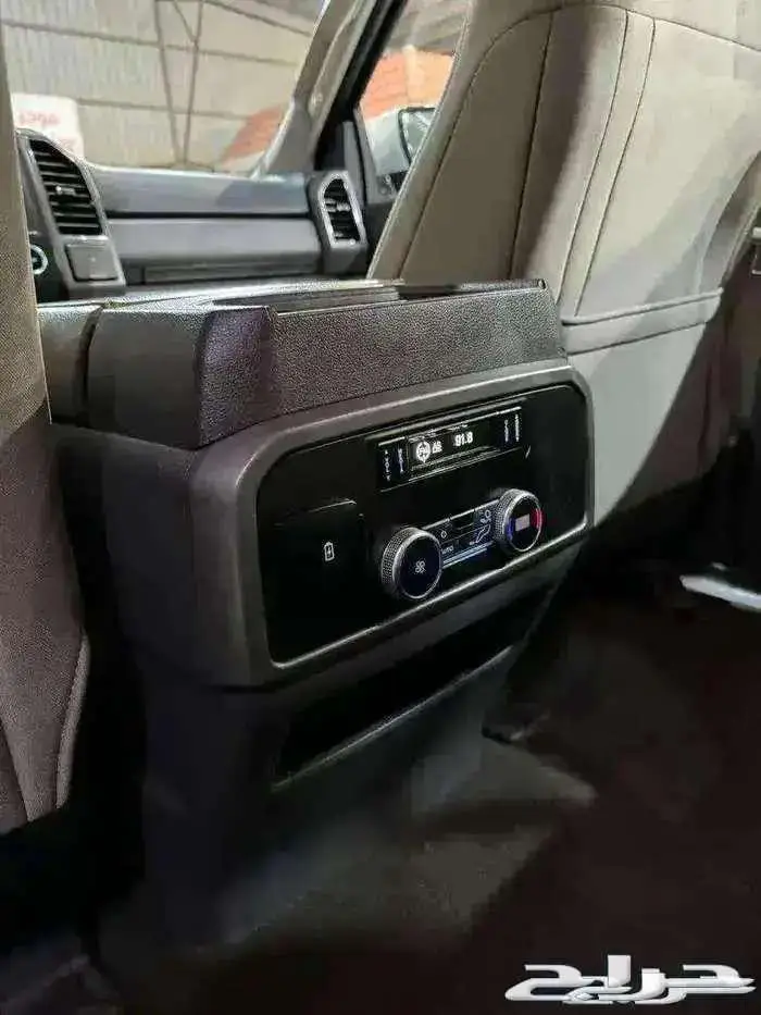 للبيع فورد اكسبيدشن 2019 دبل سعودي وارد الجزيره 51