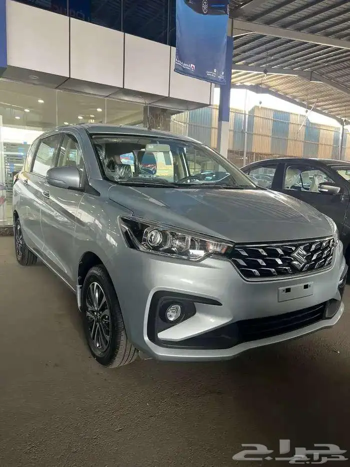 سوزوكي ارتيجا GLX فل كامل 1