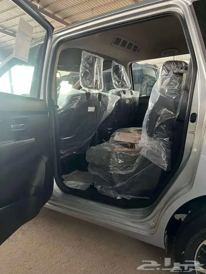 سوزوكي ارتيجا GLX فل كامل 4