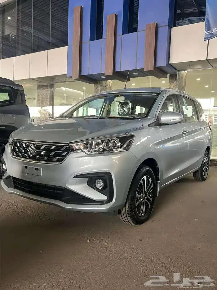 سوزوكي ارتيجا GLX فل كامل 6