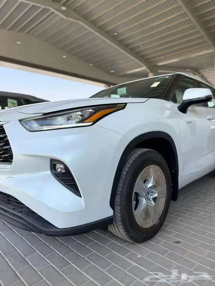 توتوتا هايلندر LE استندر دبل موديل 2025 2