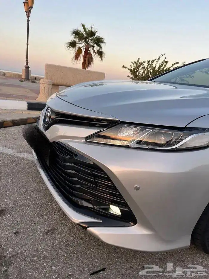 كامري 2019 فل كامل GLE بنزين سعودي ممشى قليل 15