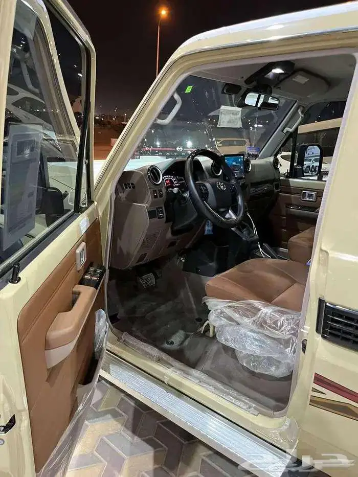 شاص 2025 فل كامل سعودي اتوماتيك بنزين عداد 4 الف كيلو 5