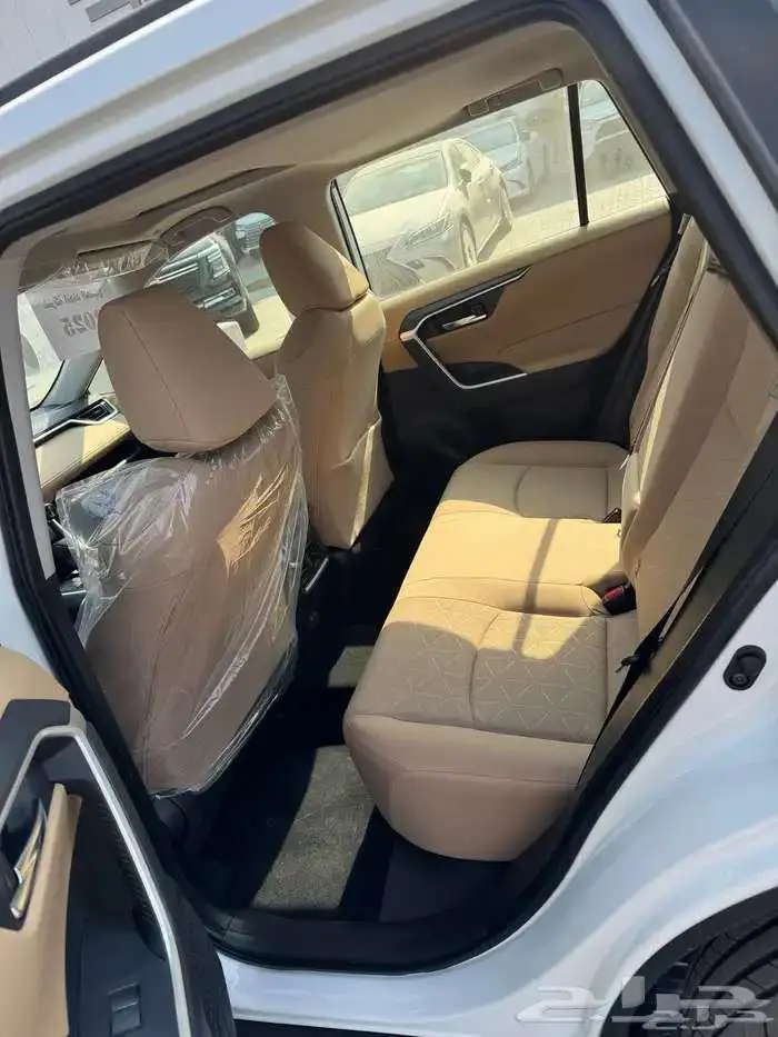 تويوتا راف فور جنط 17 ماكينة 2500 دبل 2025 بريمي كاش واقساط 7