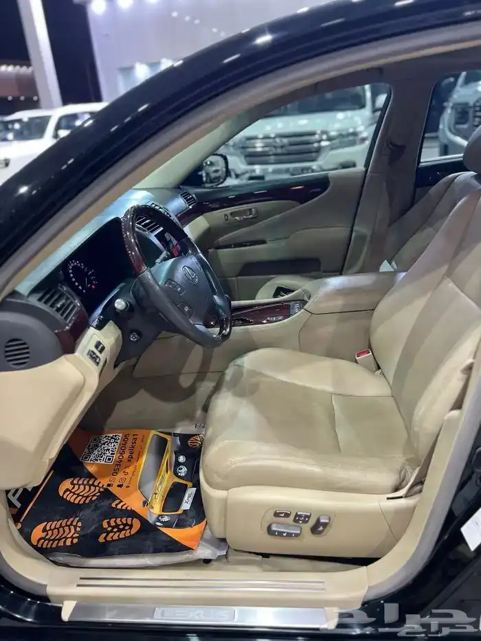 لكزس LS 460L 2007 سعودي ماشي 119 الف قمة فالنظافة 7