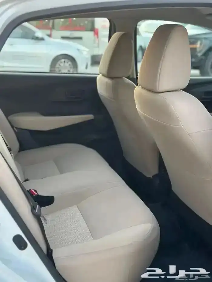 تويوتا يارس 2023 10