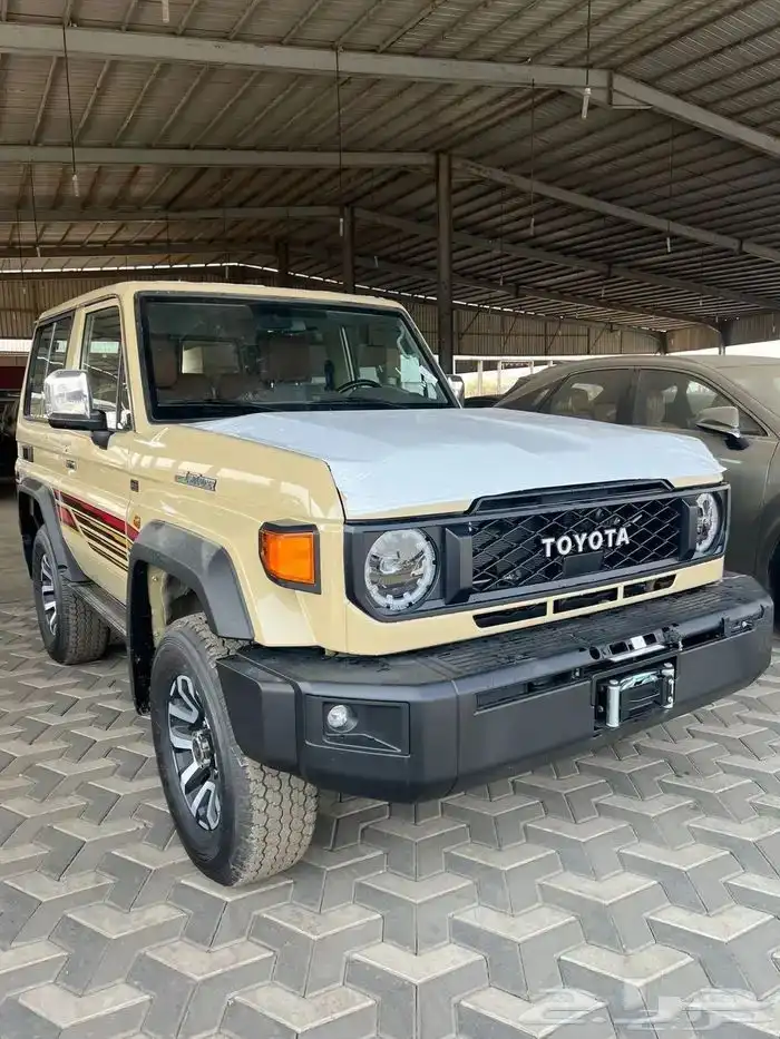 تايوتا ربع بريمي 2025 فل كامل 0