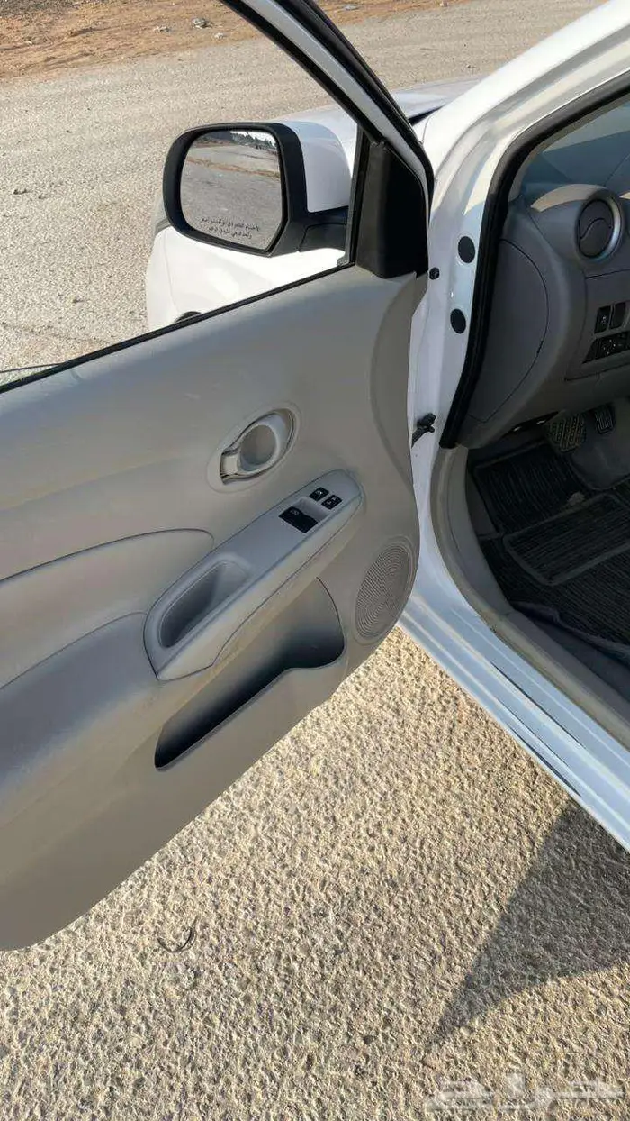 صني 2021 اتوماتيك عداد 184 الف كم ابيض 12