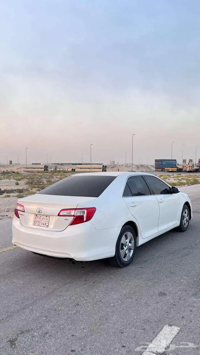 تويوتا كامري الموديل 2015 5