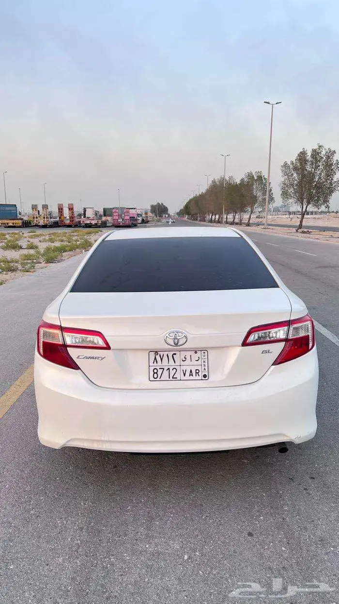 تويوتا كامري الموديل 2015 13