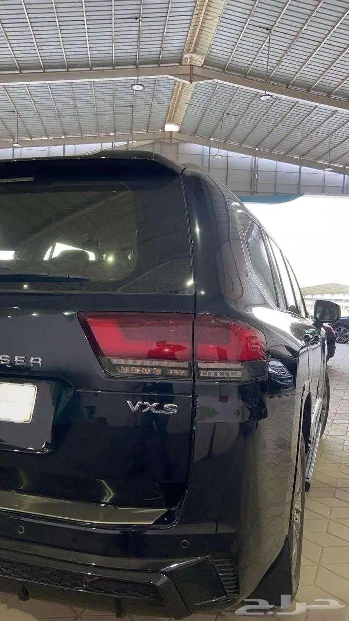 تويوتا لاندكروزر VXR فل كامل موديل 2022 53