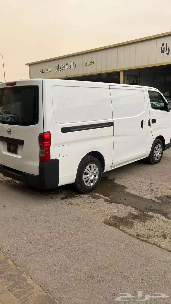 نيسان اورفان بضاعه موديل 2021 - معرض خلف للسيارات 4