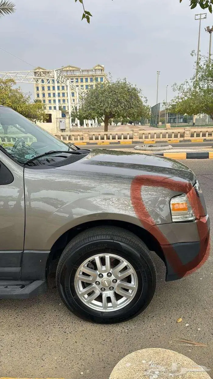 اكسبديشن 2013 قصير 44